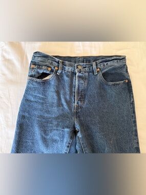 Levi's Medium Wash 501 original Straight Jeans